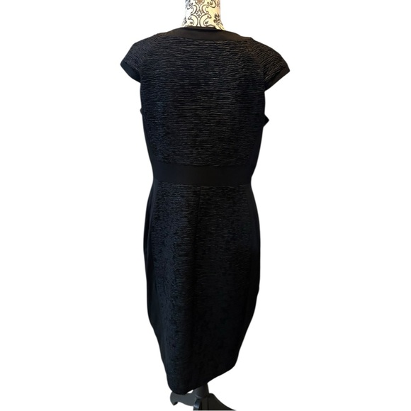 Dress barn Established 1962 Black Zip-Front Sheath Dress | Size 14 - Picture 5 of 16